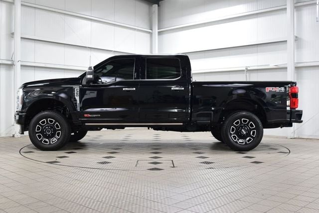 2024 Ford Super Duty F-350 SRW Platinum FX4 - 23081669 - 3