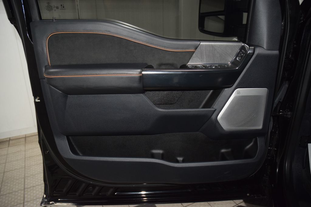 2024 Ford Super Duty F-350 SRW Platinum FX4 - 23081669 - 48