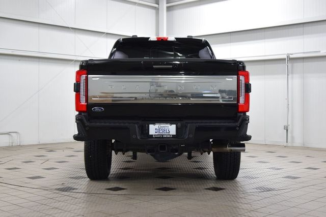 2024 Ford Super Duty F-350 SRW Platinum FX4 - 23081669 - 5