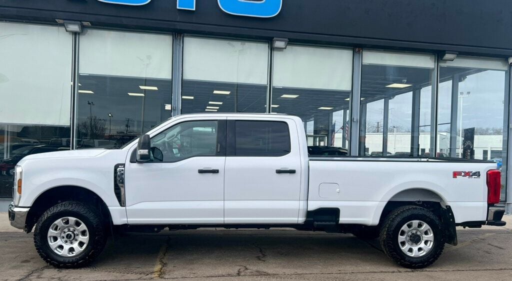 2024 Ford Super Duty F-350 SRW SUPER DUTY - 22981736 - 32