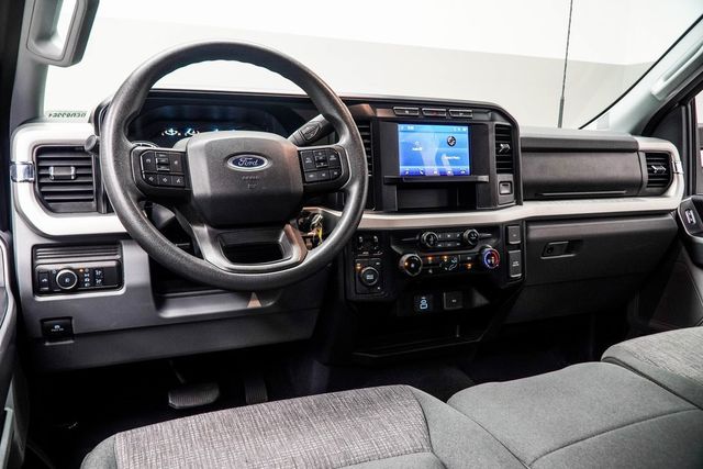 2024 Ford Super Duty F-350 SRW XLT - 22951382 - 4