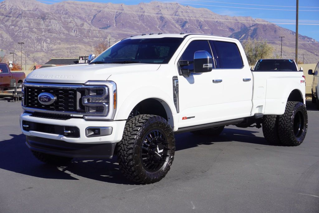 2024 Ford SUPER DUTY F-450 PLATINUM FX4 - 22942029 | Video 1
