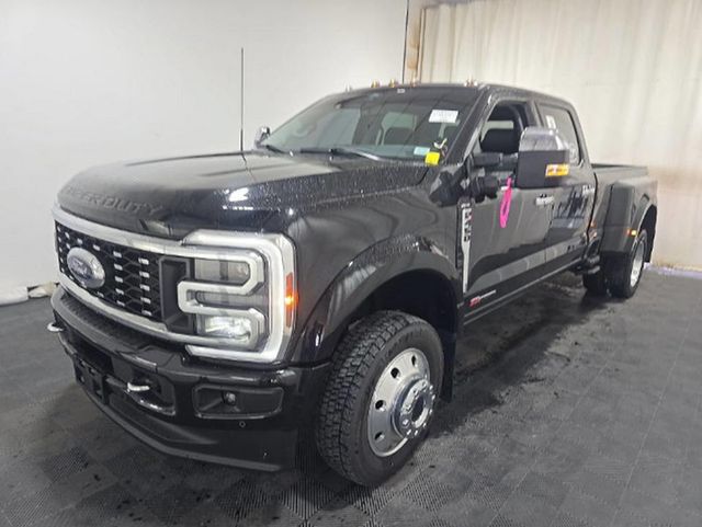 2024 Ford Super Duty F-450 DRW Limited 4WD Crew Cab 8' Box - 23092383 - 1