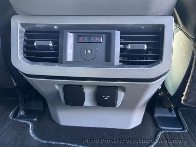 2024 Ford Super Duty F-450 DRW Limited 4WD Crew Cab 8' Box - 23086132 - 29