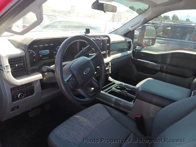 2024 Ford Super Duty F-450 DRW XLT 4WD Crew Cab 8' Box - 22909716 - 26