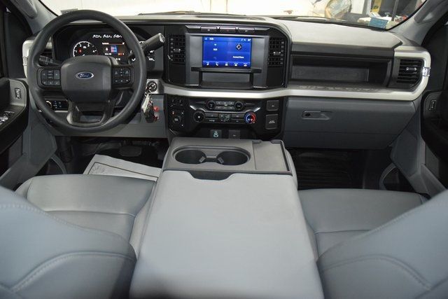 2024 Ford Super Duty F-450 DRW Cab-Chassis F450 CREW 4X4 * POWERSTROKE * NEW 12' LANDSCAPE DUMP - 22965678 - 20