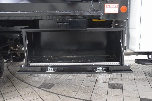2024 Ford Super Duty F-450 DRW Cab-Chassis F450 CREW 4X4 * POWERSTROKE * NEW 12' LANDSCAPE DUMP - 22965678 - 44