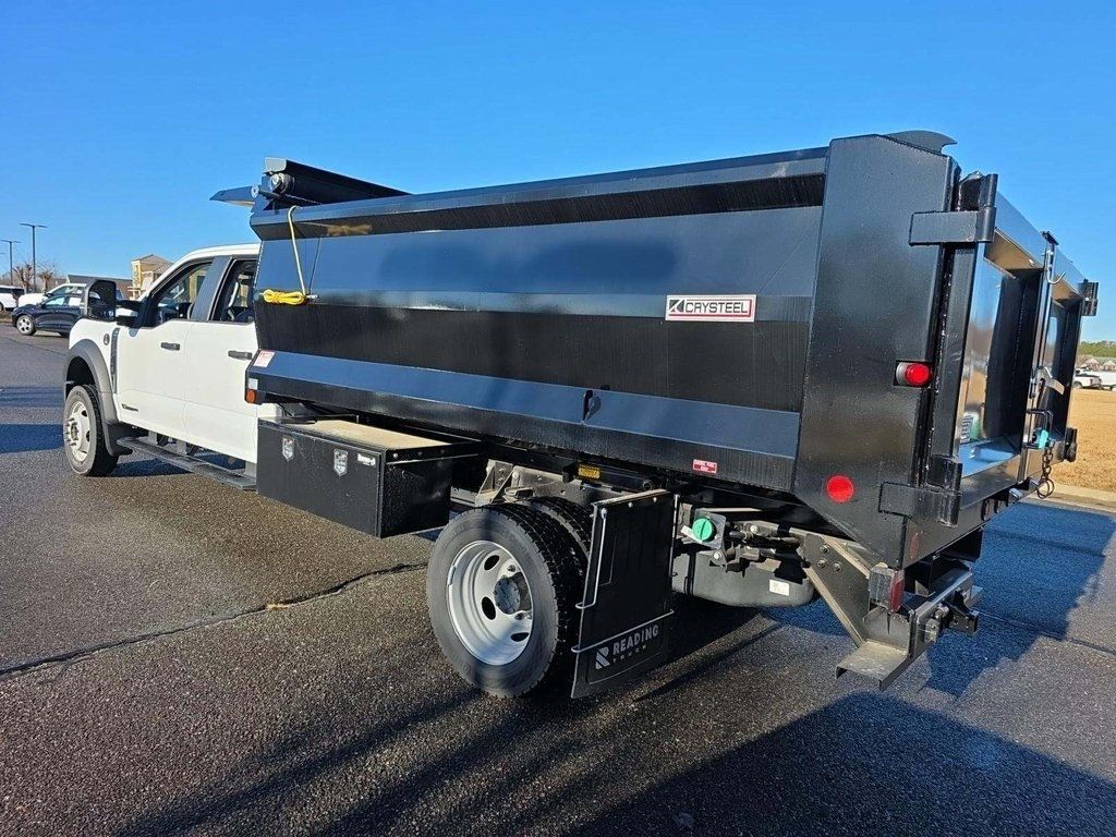 2024 Ford Super Duty F-450 DRW Cab-Chassis XL - 22965678 - 1