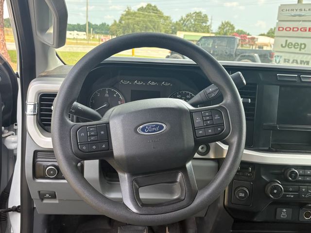 2024 Ford Super Duty F-450 DRW Cab-Chassis XL - 23055471 - 6