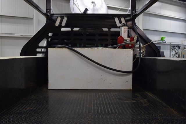 2024 Ford Super Duty F-550 DRW F550 CREW 4X4 * POWERSTROKE * CONCRETE BODY W/ AUX TANK - 22987555 - 16