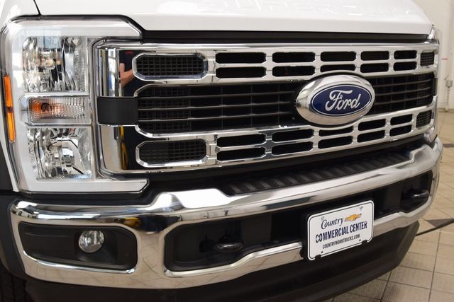 2024 Ford Super Duty F-550 DRW F550 CREW 4X4 * POWERSTROKE * CONCRETE BODY W/ AUX TANK - 22987555 - 6