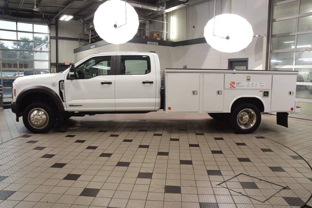 2024 Ford Super Duty F-550 DRW F550 CREW * POWERSTROKE * 11' READING UTILITY W/ FLIP TOPS - 23058607 - 2