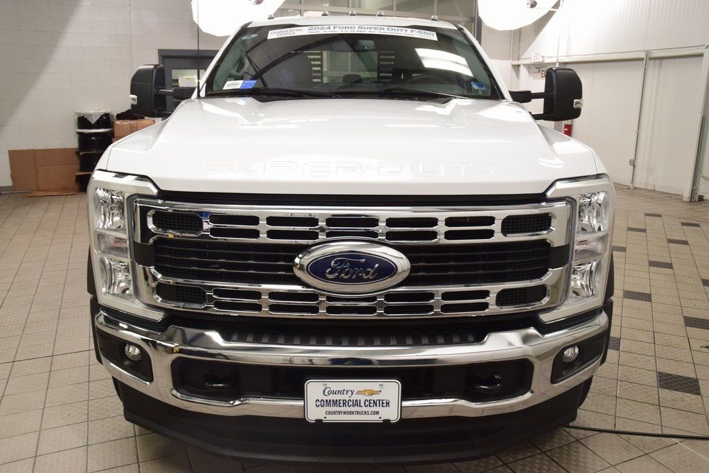 2024 Ford Super Duty F-550 DRW F550 CREW XLT 4X4 * POWERSTROKE * 11' FLATBED * 1 OWNER - 22988342 - 1