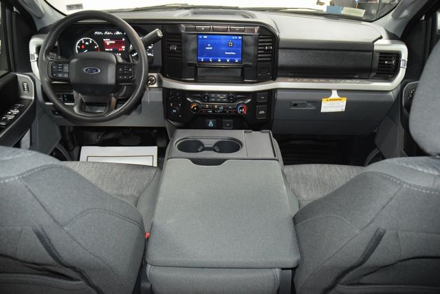 2024 Ford Super Duty F-550 DRW F550 CREW XLT 4X4 * POWERSTROKE * 11' FLATBED * 1 OWNER - 22988342 - 20