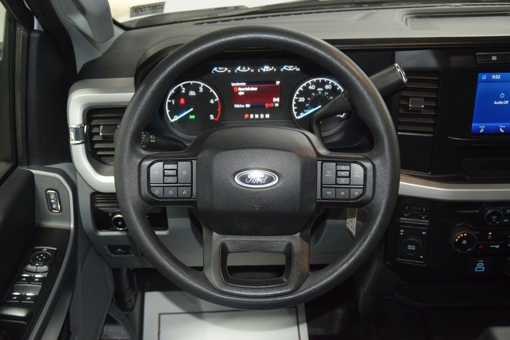 2024 Ford Super Duty F-550 DRW F550 CREW XLT 4X4 * POWERSTROKE * 11' FLATBED * 1 OWNER - 22988342 - 25