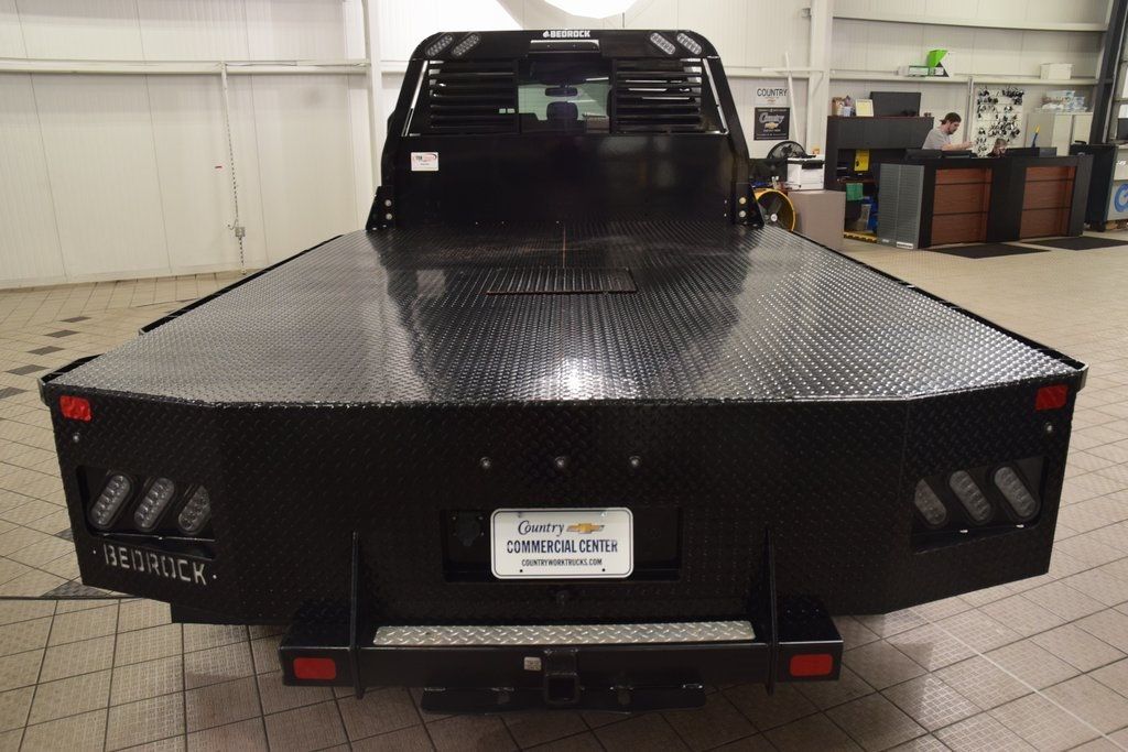 2024 Ford Super Duty F-550 DRW F550 CREW XLT 4X4 * POWERSTROKE * 11' FLATBED * 1 OWNER - 22988342 - 3