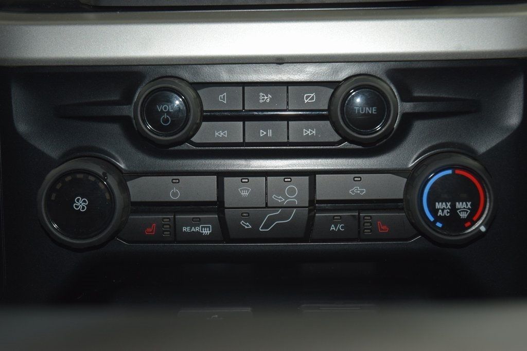 2024 Ford Super Duty F-550 DRW F550 CREW XLT 4X4 * POWERSTROKE * 11' UTILITY * 9K MILES - 22976020 - 22