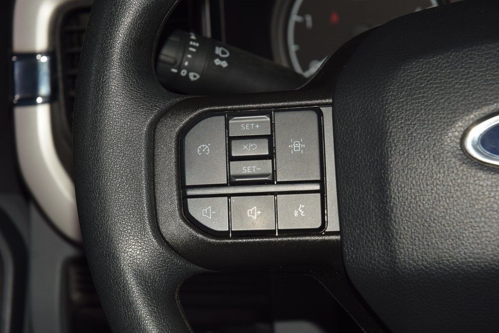 2024 Ford Super Duty F-550 DRW F550 CREW XLT 4X4 * POWERSTROKE * 11' UTILITY * 9K MILES - 22976020 - 26