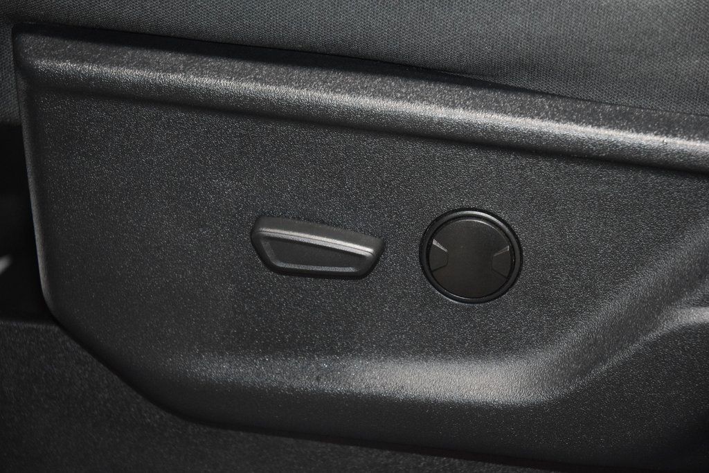 2024 Ford Super Duty F-550 DRW F550 CREW XLT 4X4 * POWERSTROKE * 11' UTILITY * 9K MILES - 22976020 - 29