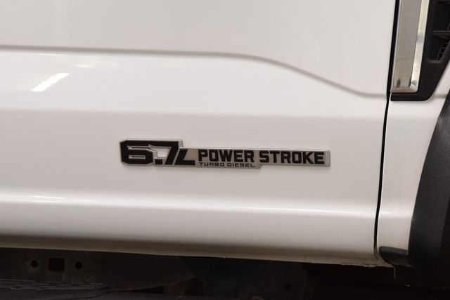 2024 Ford Super Duty F-550 DRW F550 CREW XLT 4X4 * POWERSTROKE * NEW CONCRETE BODY * 16K MILES - 23017704 - 9