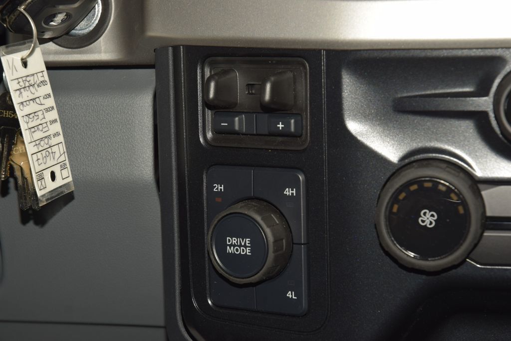 2024 Ford Super Duty F-550 DRW F550 SUPERCAB 4X4 * 7.3 V8 * 12' LANDSCAPE DUMP  - 23000221 - 21