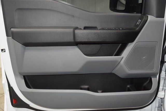 2024 Ford Super Duty F-550 DRW F550 SUPERCAB 4X4 * POWERSTROKE * NEW 11' CM UTILITY - 22947302 - 38