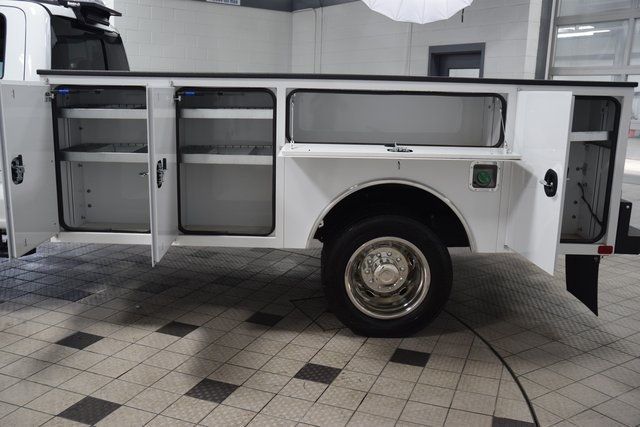 2024 Ford Super Duty F-550 DRW F550 SUPERCAB 4X4 * POWERSTROKE * NEW 11' CM UTILITY - 22947302 - 43