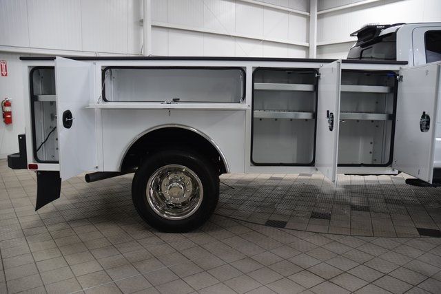 2024 Ford Super Duty F-550 DRW F550 SUPERCAB 4X4 * POWERSTROKE * NEW 11' CM UTILITY - 22947302 - 44