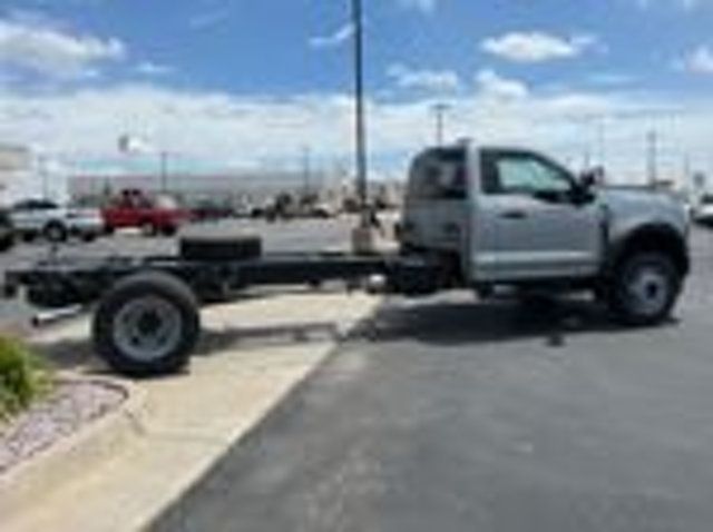 2024 Ford Super Duty F-600 DRW XLT - 23011998 - 1