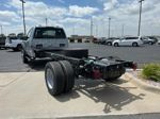 2024 Ford Super Duty F-600 DRW XLT - 23011998 - 2