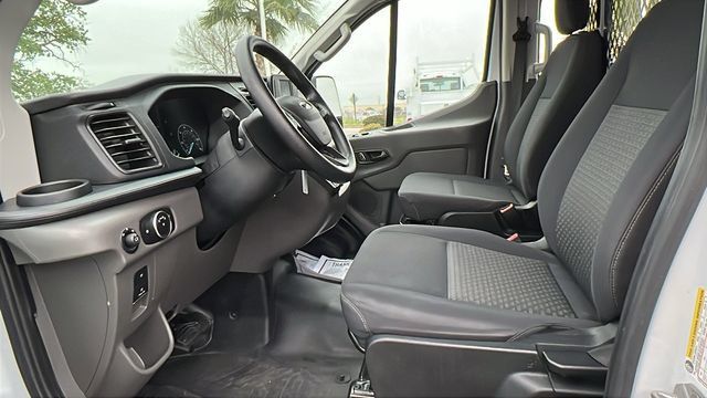 2024 Ford Transit Cargo Van Base - 22976254 - 17