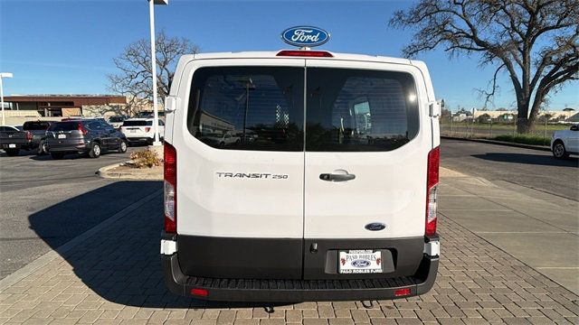 2024 Ford Transit Cargo Van Base - 22976259 - 3