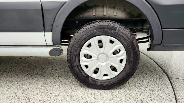 2024 Ford Transit Cargo Van T-250 130" Low Rf 9070 GVWR RWD - 22964024 - 8