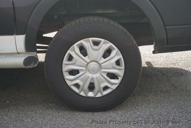 2024 Ford Transit Cargo Van T-250 130" Low Rf 9070 GVWR RWD - 23086158 - 28