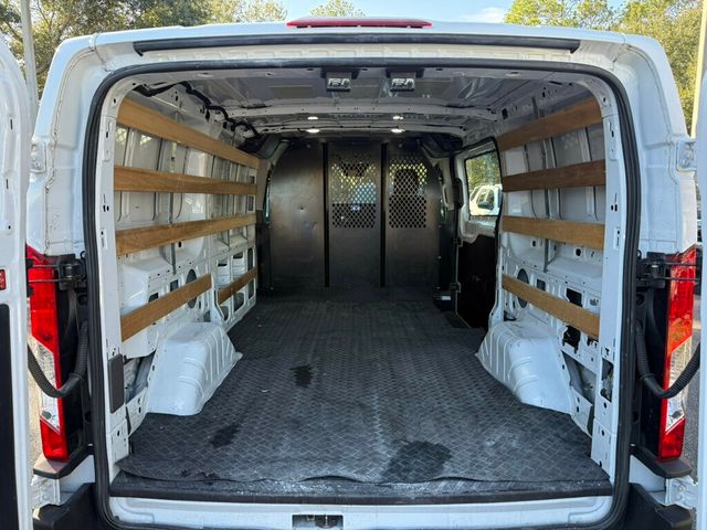2024 Ford Transit Cargo Van T-250 130" Low Rf 9070 GVWR RWD - 22960172 - 6