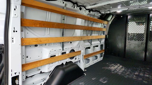 2024 Ford Transit Cargo Van T-250 130'' Low Rf 9070 GVWR with Exterior Upgrade Package - 22970777 - 19