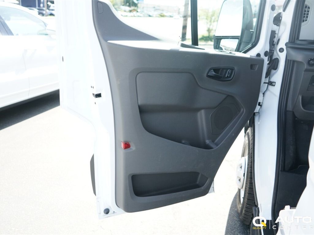 2024 Ford Transit Cargo Van T-250 148" Hi Rf 9070 GVWR RWD - 23016146 - 7