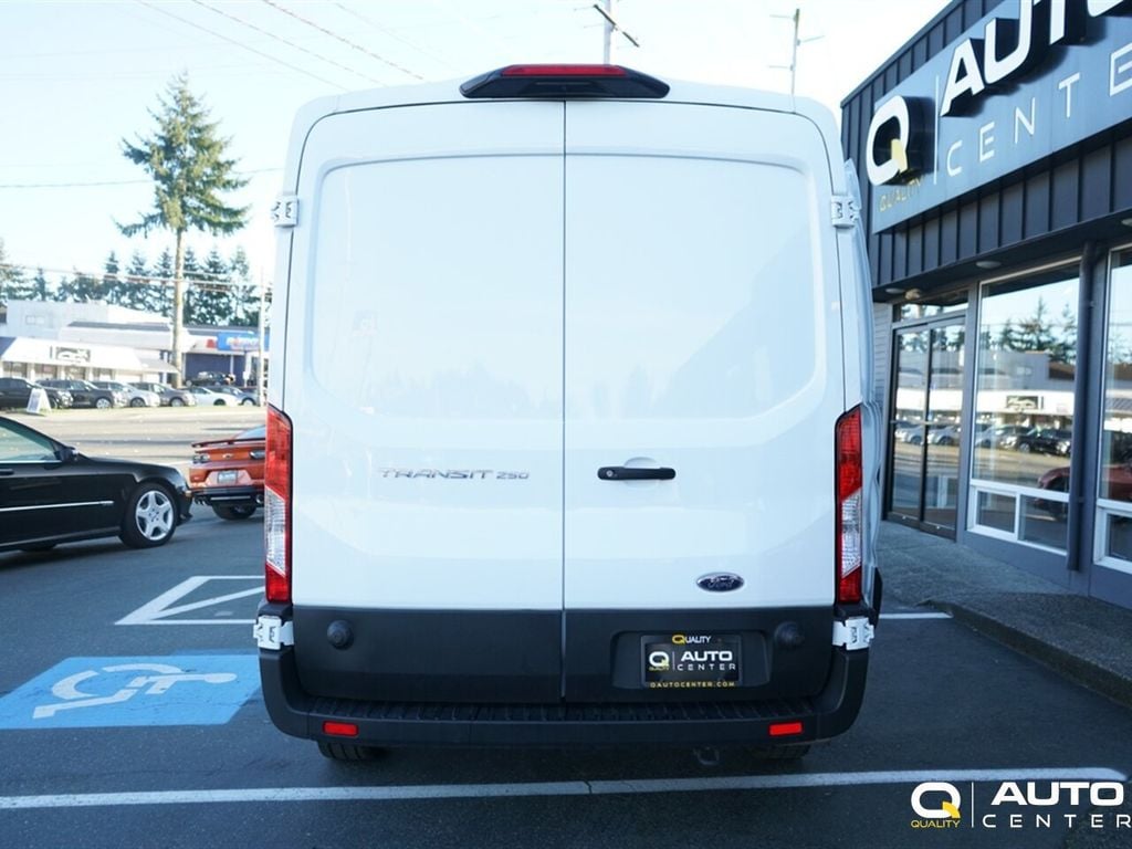 2024 Ford Transit Cargo Van T-250 148" Med Rf 9070 GVWR RWD - 23064542 - 7