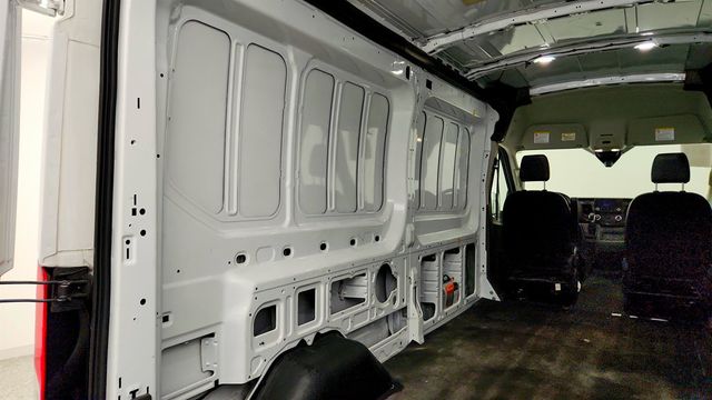 2024 Ford Transit Cargo Van T-250 148'' Med Rf 9070 GVWR RWD w/ Dual AGM Batteries - 23027434 - 20
