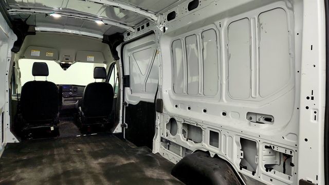 2024 Ford Transit Cargo Van T-250 148'' Med Rf 9070 GVWR RWD w/ Dual AGM Batteries - 23027434 - 21
