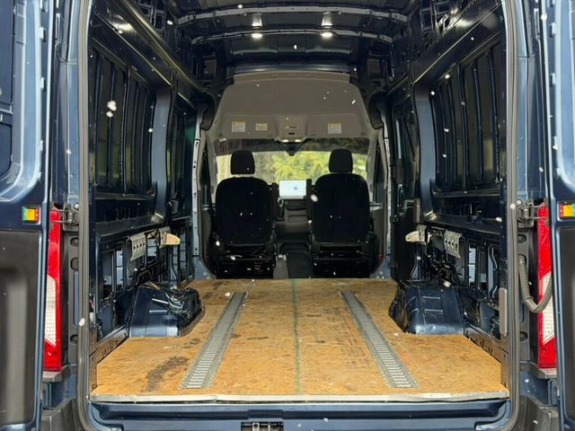 2024 Ford Transit Cargo Van T-350 HD 148" EL Hi Rf 11000 GVWR DRW RWD - 22987935 - 7
