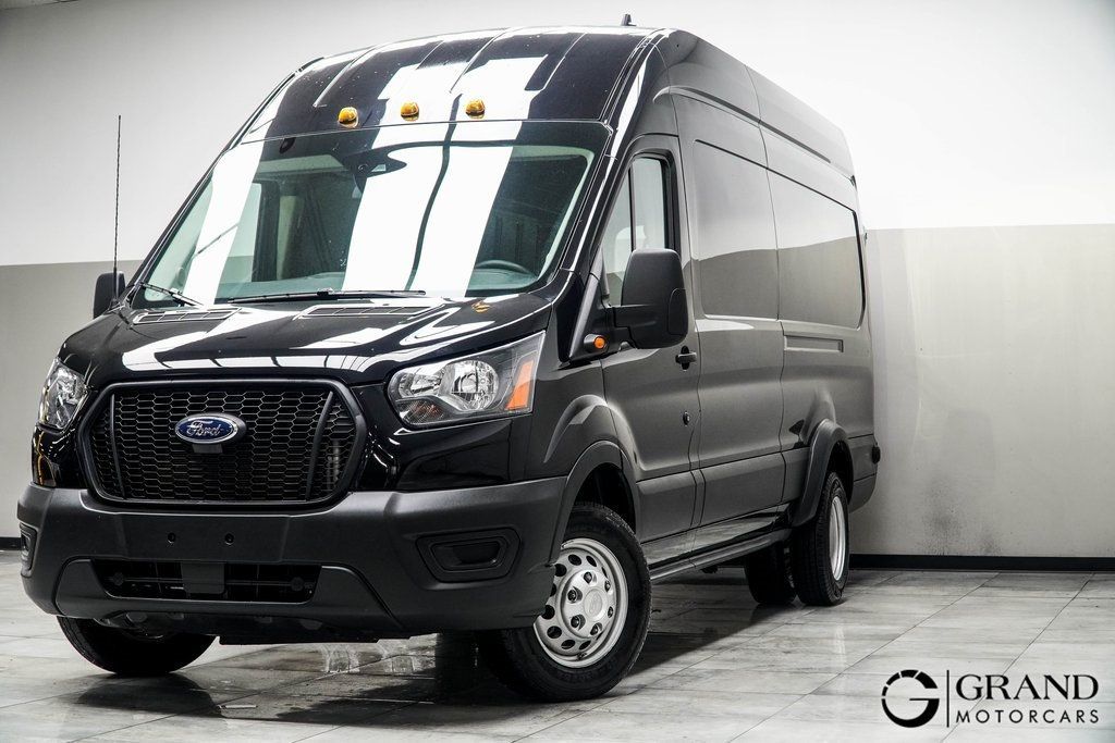 Used 2024 Ford Transit Van Base with VIN 1FTBF4X85RKA06632 for sale in Kennesaw, GA
