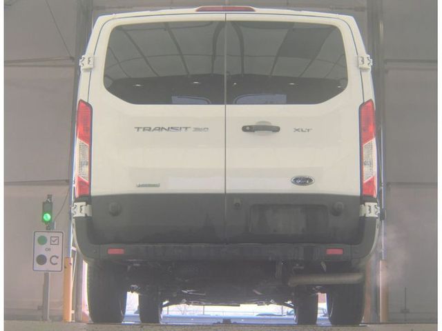 2024 Ford Transit Passenger Wagon T-350 148" Low Roof XLT RWD - 22991535 - 4