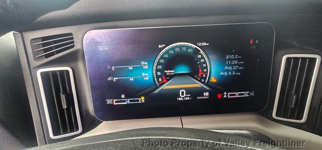 2024 Freightliner Cascadia 126  - 23004900 - 22