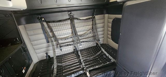 2024 Freightliner Cascadia 126  - 23004900 - 30