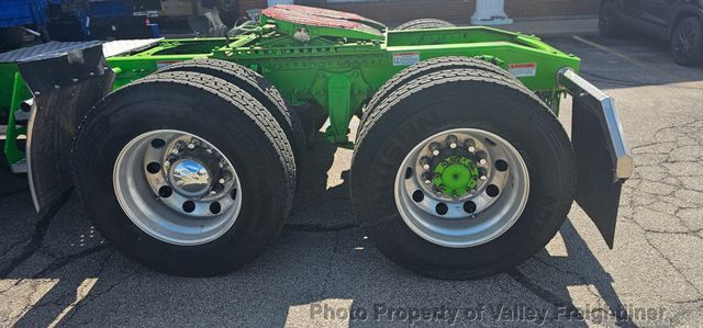 2024 Freightliner Cascadia 126  - 23004903 - 13