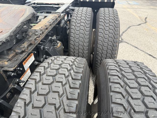 2024 Freightliner Cascadia 126  - 23073130 - 8