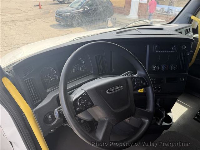 2024 Freightliner Cascadia 126  - 23075000 - 22
