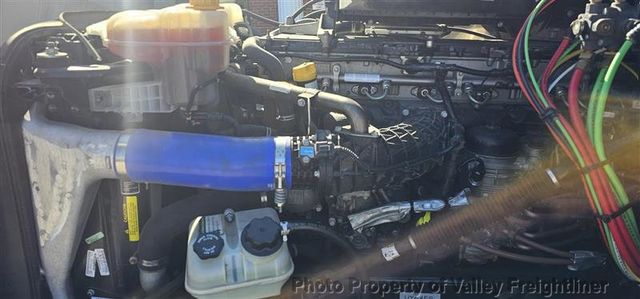 2024 Freightliner Cascadia 126  - 23092290 - 10