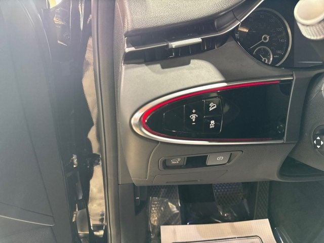 2024 Genesis Electrified GV70 Advanced AWD - 22944010 - 13